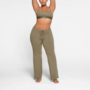 Skims Cotton Jersey Pants 2X in Army